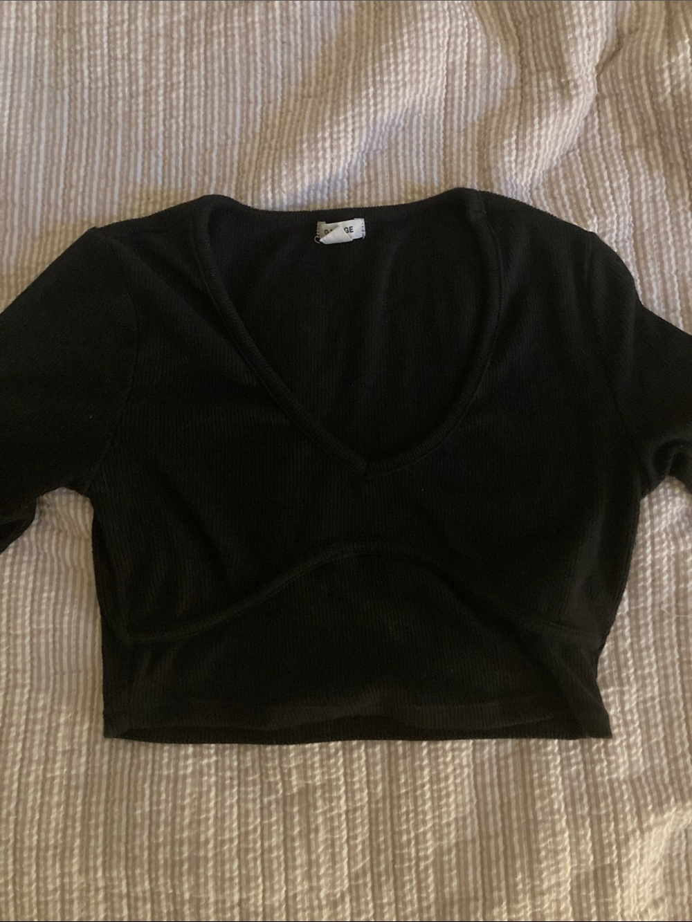 Xs Black Garage V-Neck Ribbed Crop Top - Women